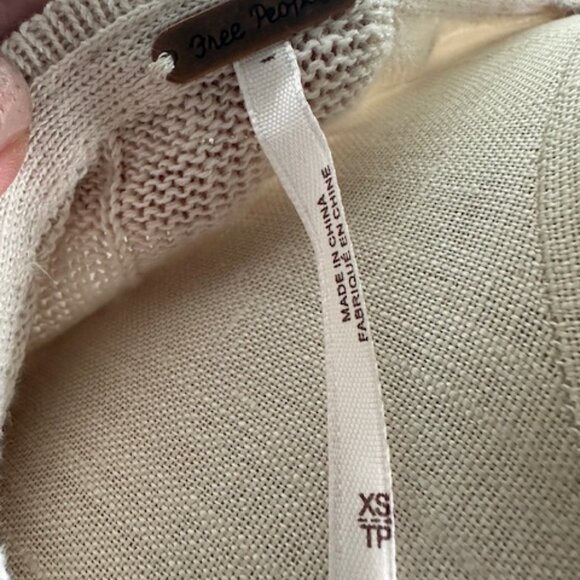 Free People NWT "Got Me Twisted" V Neck Sweater - Picture 10 of 16